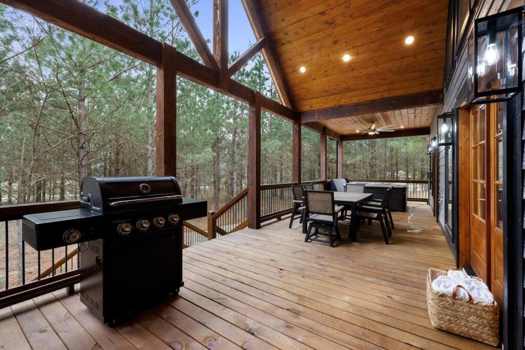 Lone Pine Lodge. Brand New! 2 Bedroom Luxury Cabin. Broken Bow Zewnętrze zdjęcie